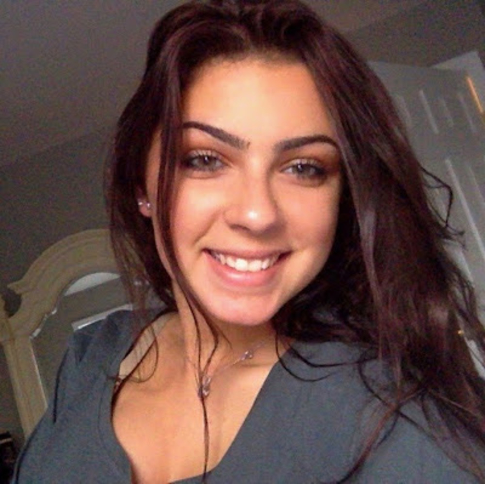 Meet your Posher, Francesca